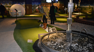 Fountain from Sergels torg as an obstacle at O'Learys Adventure Golf