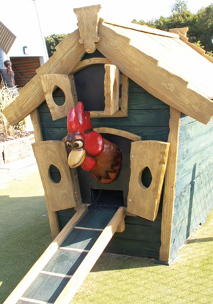 Play the ball into the chickens house